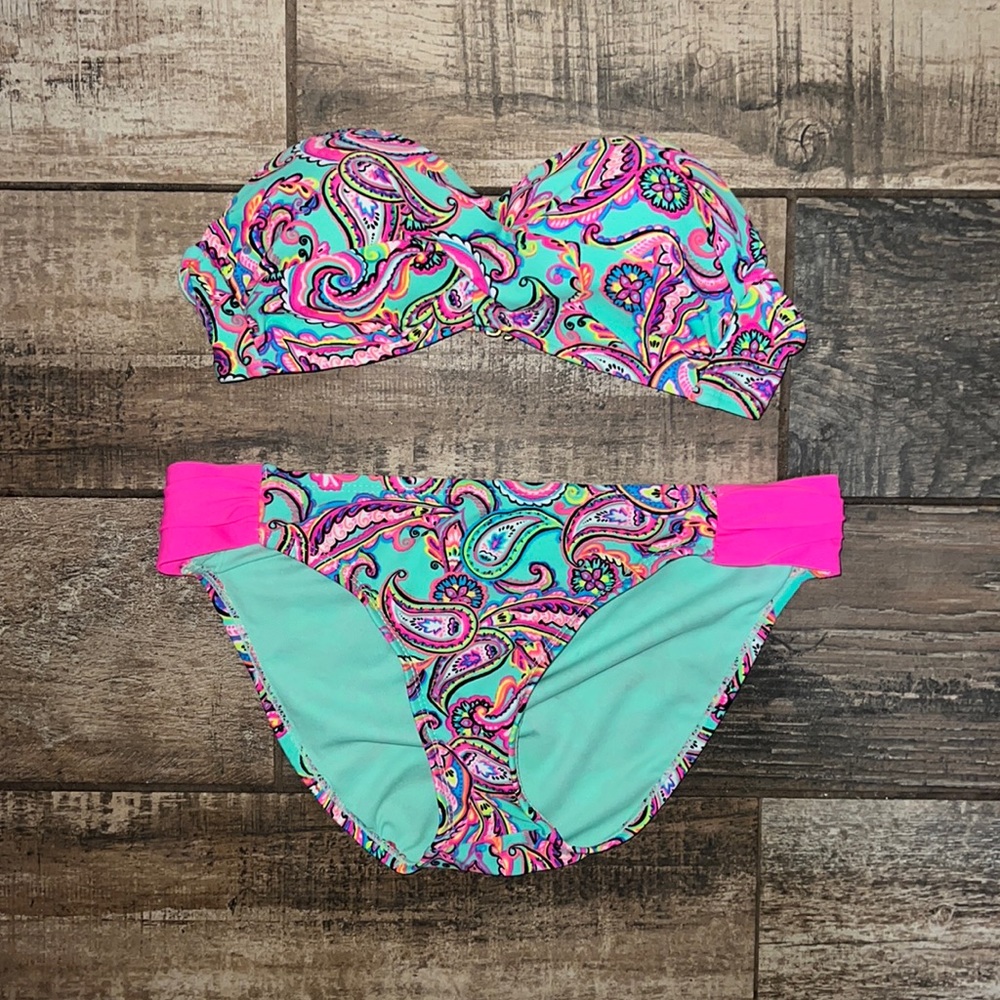RUE bleu bikini with floral design